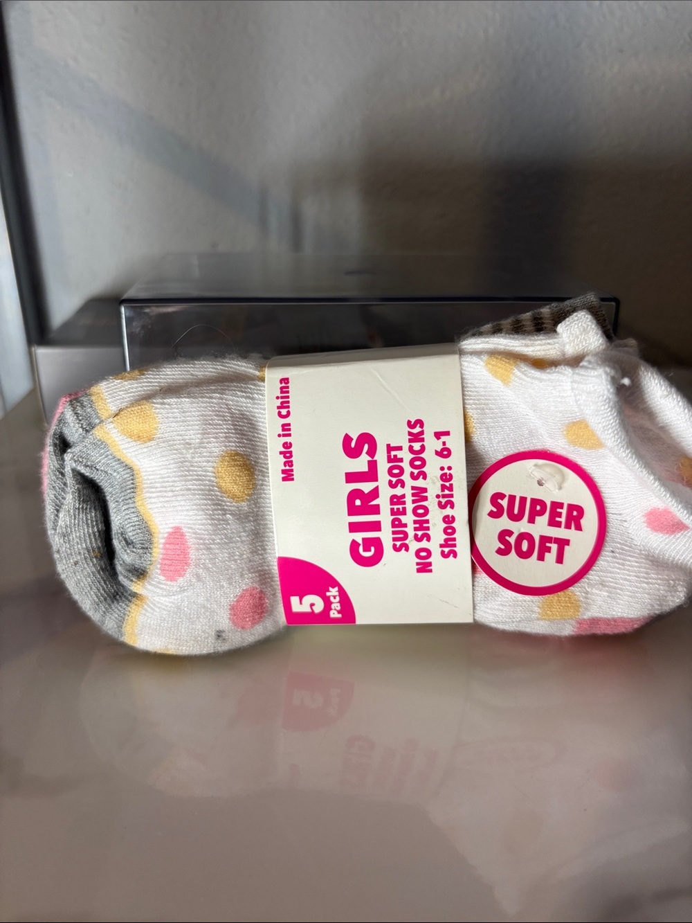 Girls No-Show Socks - White with Pink & Yellow Dots (5 Pack) shoe size 6-1